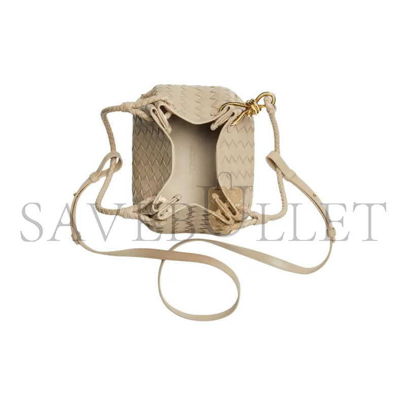 BOTTEGA VENETA SMALL PARACHUTE SHOULDER BAG 796569VCPPT9614 (21*17*16.5cm)
