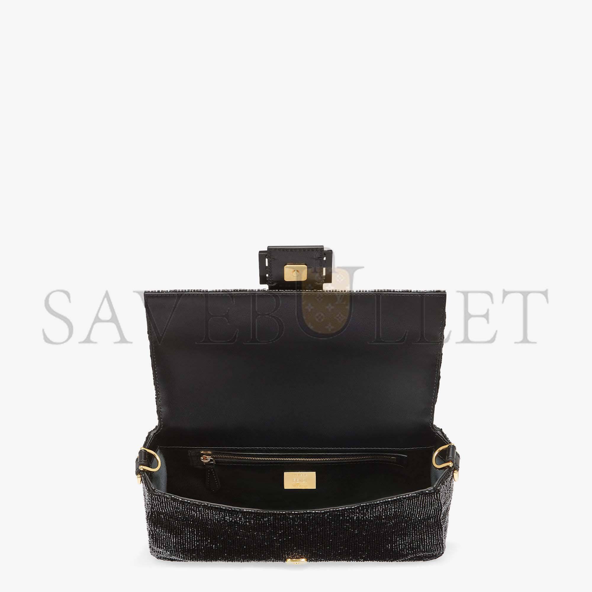 FENDI BAGUETTE - RE-EDITION BAG IN BLACK BEADS 8BR600AM2LF0KUR (27*15*6cm) FENDI BAGUETTE - RE-EDITION BAG IN BLACK BEADS 8BR600AM2LF0KUR (27*15*6cm)