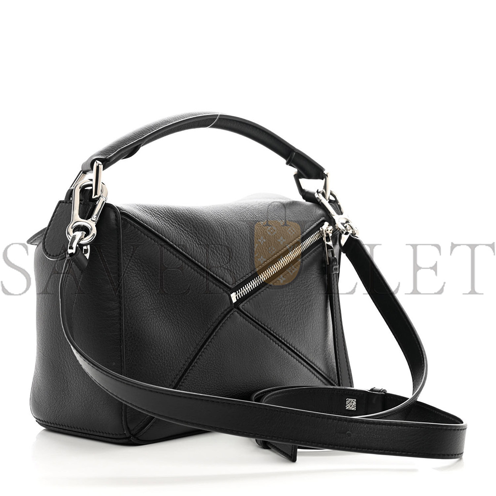 LOEWE CALFSKIN SMALL PUZZLE BAG BLACK (24*16.5*10.5cm) LOEWE CALFSKIN SMALL PUZZLE BAG BLACK (24*16.5*10.5cm)
