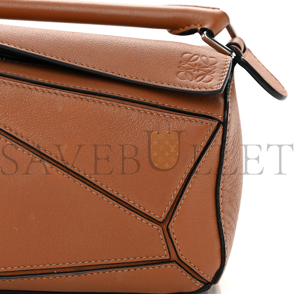 LOEWE CALFSKIN MINI PUZZLE BAG TAN (18*12.5*8cm)