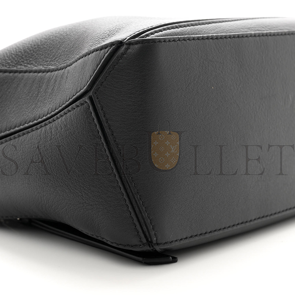 LOEWE CALFSKIN SMALL PUZZLE BAG BLACK (24*16.5*10.5cm) LOEWE CALFSKIN SMALL PUZZLE BAG BLACK (24*16.5*10.5cm)