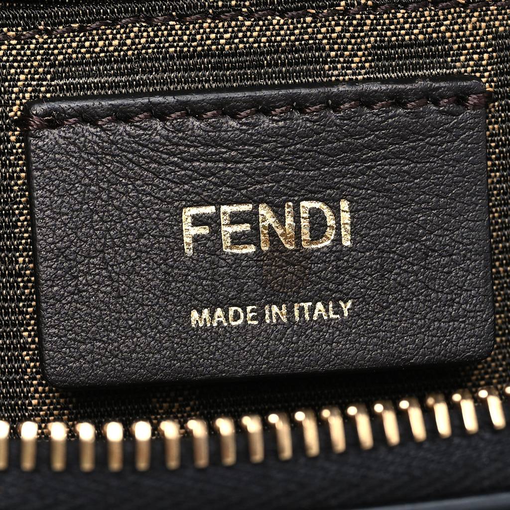 FENDI VITELLO KING PLEXIGLASS LOGO EMBOSSED MINI BY THE WAY TOP HANDLE BOSTON BAG BLACK (18*10*9cm)